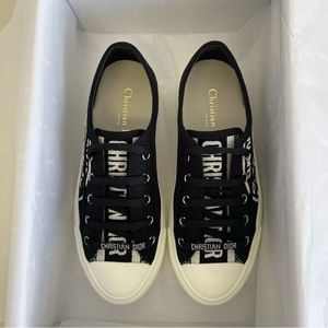 Dior Walking Sneakers